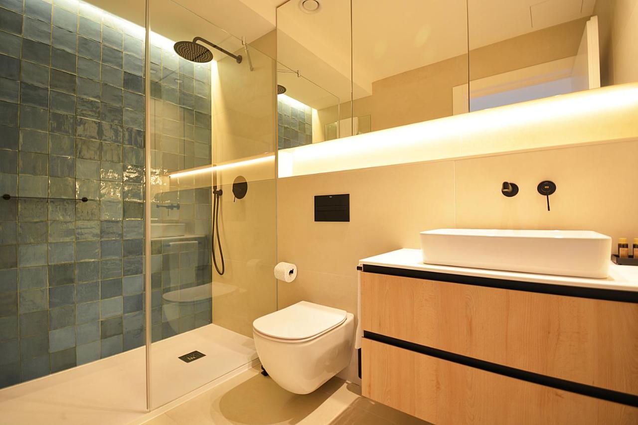 Galihost - Rd Hotel Apartamento Raxo Bagian luar foto